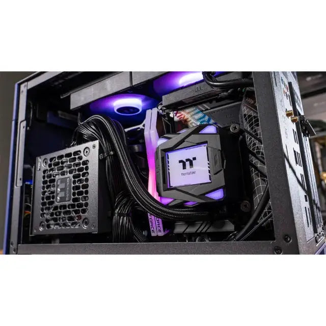 Thermaltake Nomad PRO Desktop Gaming PC i5-14600KF 32GB 1TB RTX5070 W11H -Future Dusk by Thermaltake