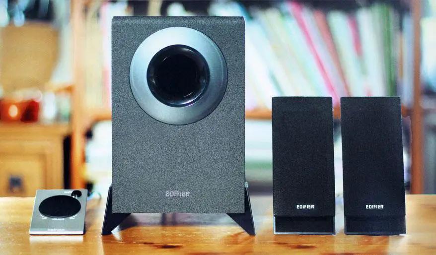 Edifier M1360 2.1 Multimedia Speakers by Edifier