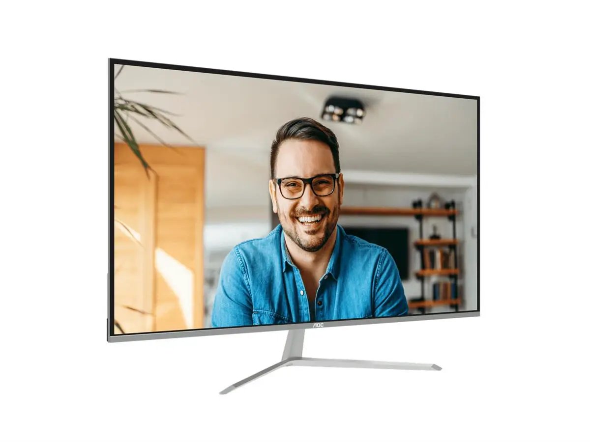 AOC 31.5" 4K Monitor – UHD 3840×2160 @60Hz, VA panel, 4ms