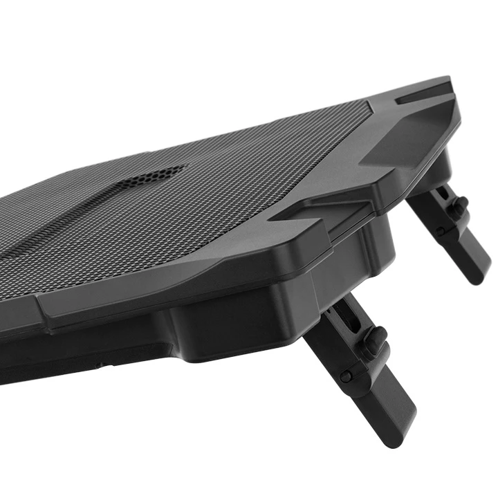 ThermalTake Massive 12 Max Steel Mesh Panel with 1 x 120mm and 4 x 80mm Fans, 10"-17in Notebook Cooler CL-N018-PL12BU-A by Thermaltake