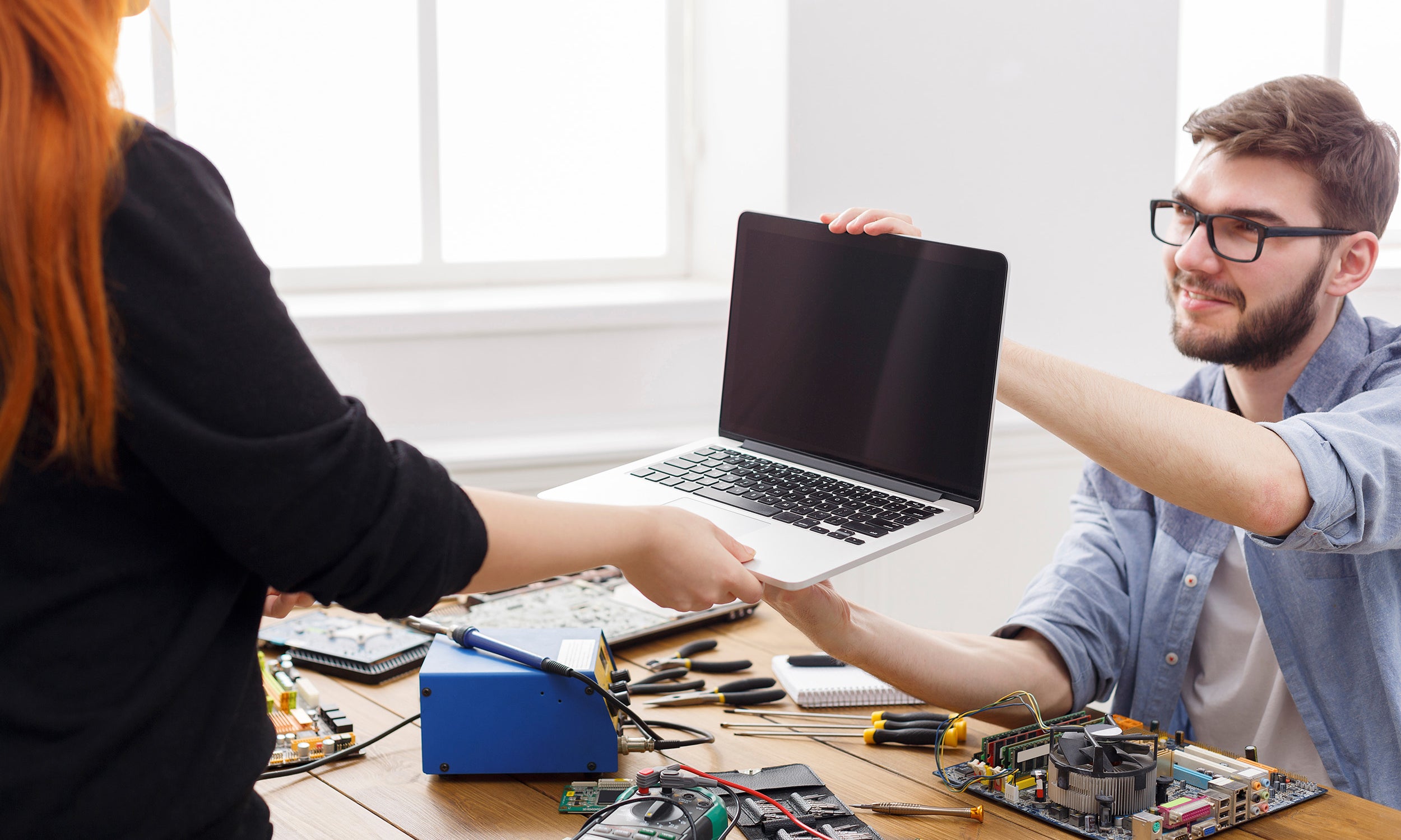 To Repair or Replace a Broken Laptop. That is the Question.
