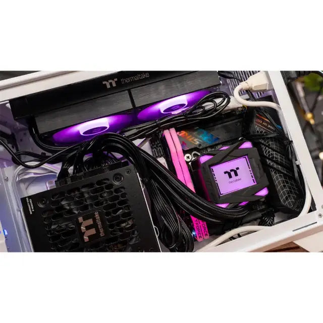 Thermaltake Nomad PRO Desktop Gaming PC i5-14600KF 32GB 1TB RTX5070 W11H - Snow Edition by Thermaltake