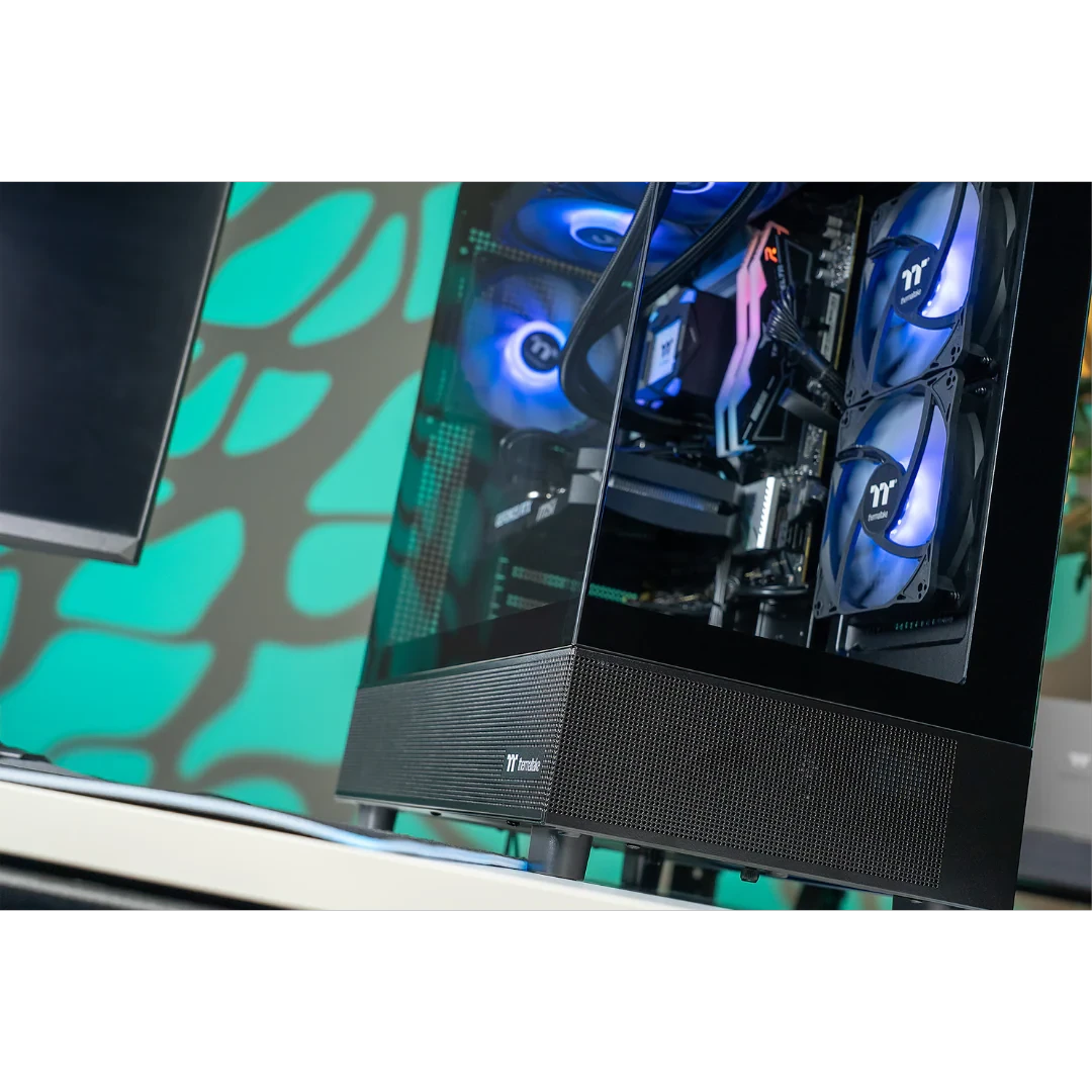 Thermaltake Horizon V2 Ryzen 5 7500F 32GB RTX 5060 1TB SSD 32GB RAM W11H Gaming Desktop PC - Black by Thermaltake