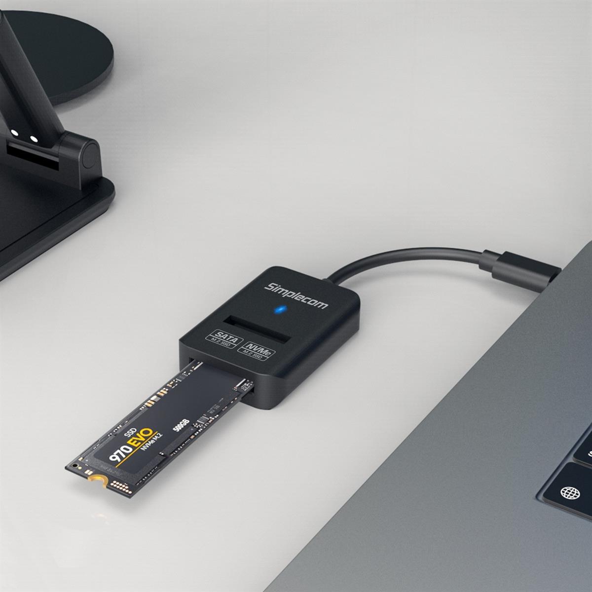 Simplecom SA506 NVMe / SATA M.2 SSD to USB-C Adapter